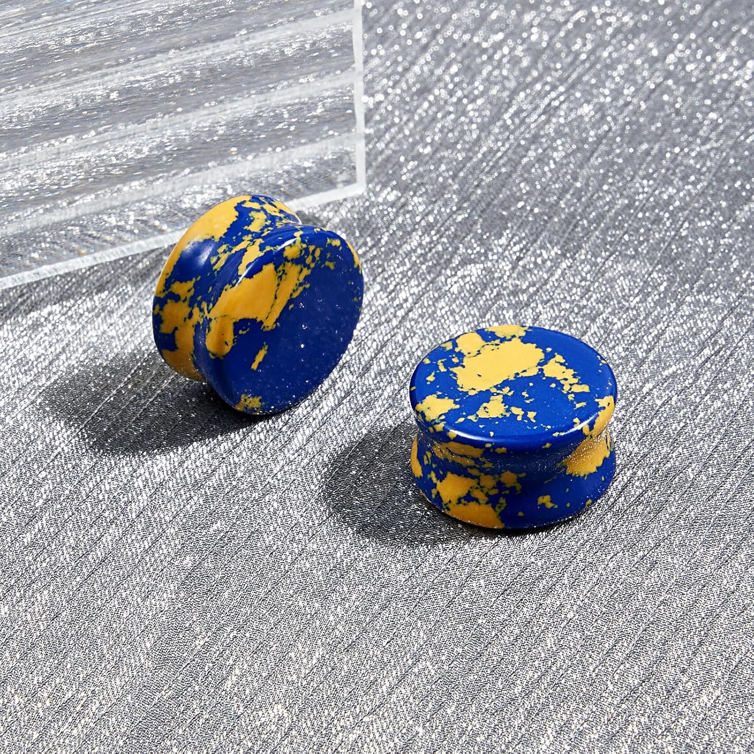 Stone Ear Gauges Plugs Saddle  - Yellow Body Jewelry recensie en prijs